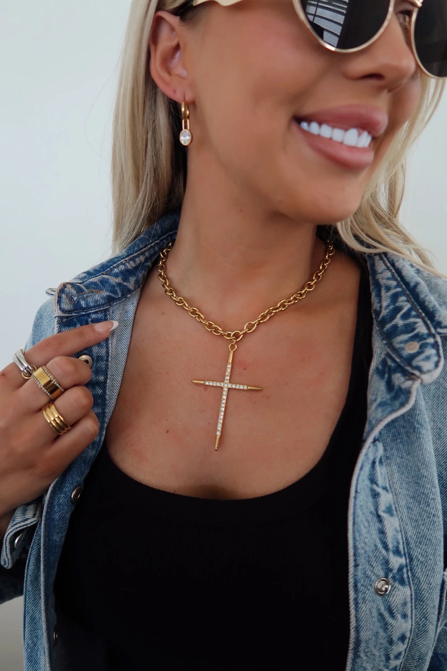 Chan Sutt Pearls Luxe Cross Necklace