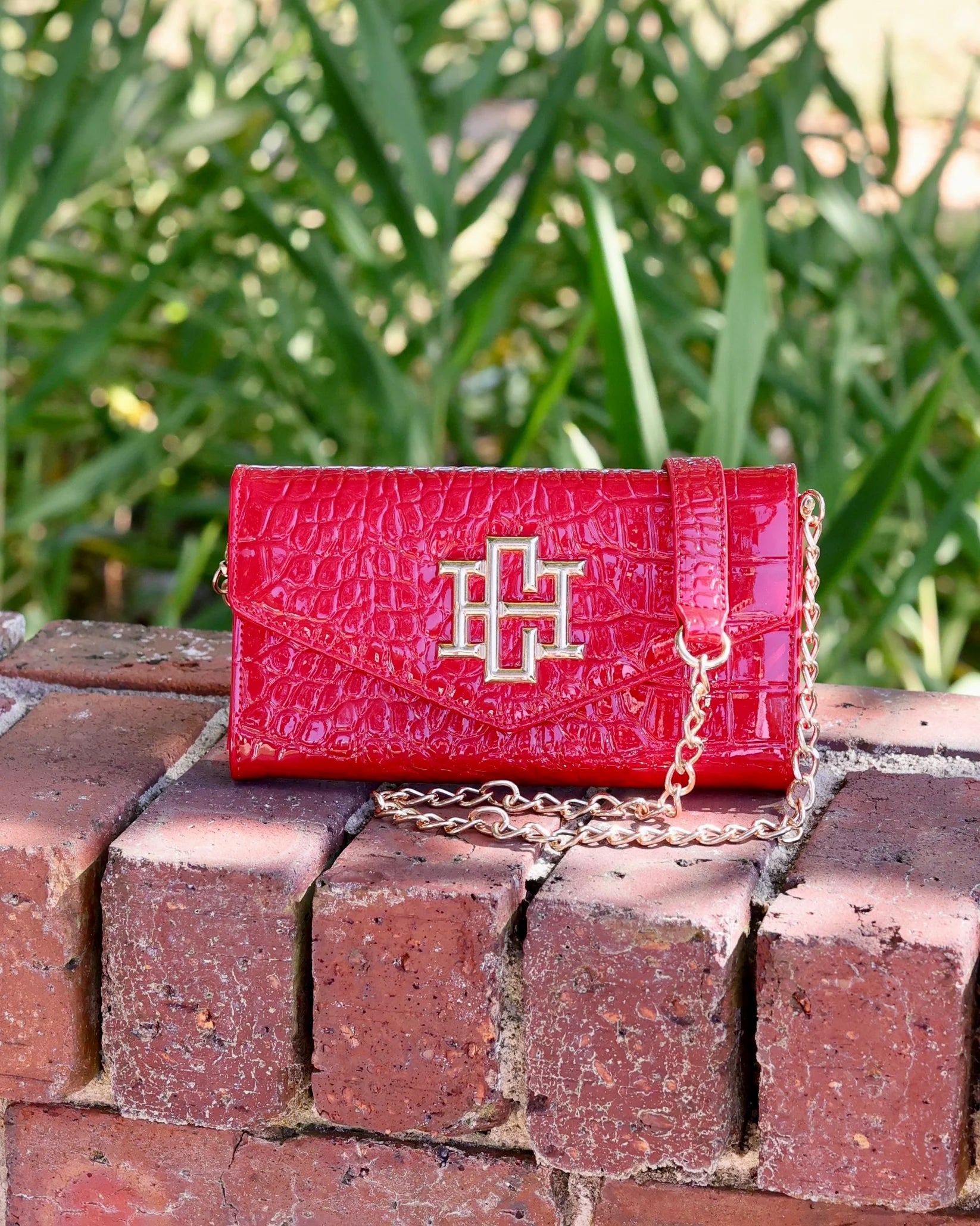 Caroline Hill - Carlington Clutch/Crossbody Red Patent EC