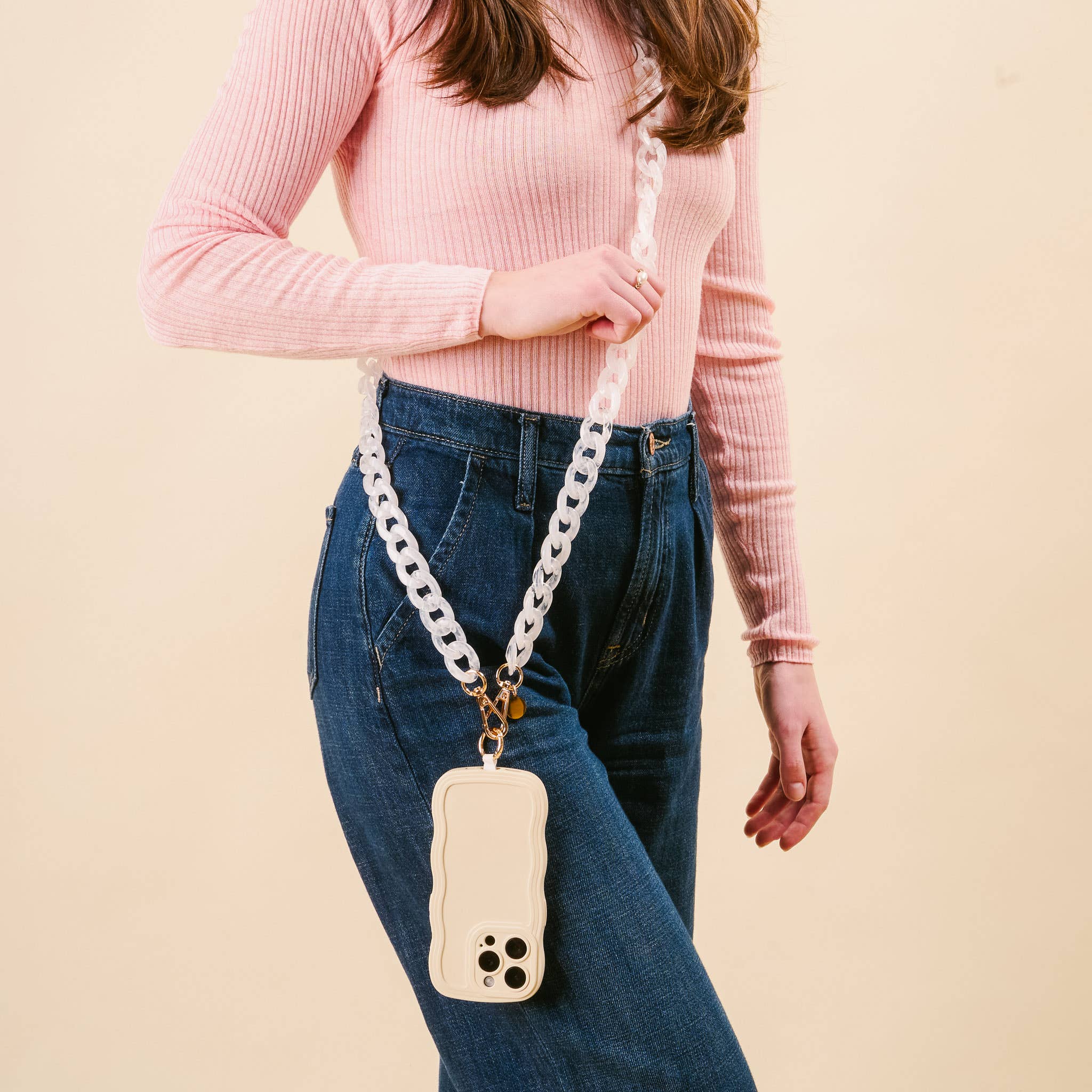 The Darling Effect - Hold the Phone Crossbody Chain-Frosted White