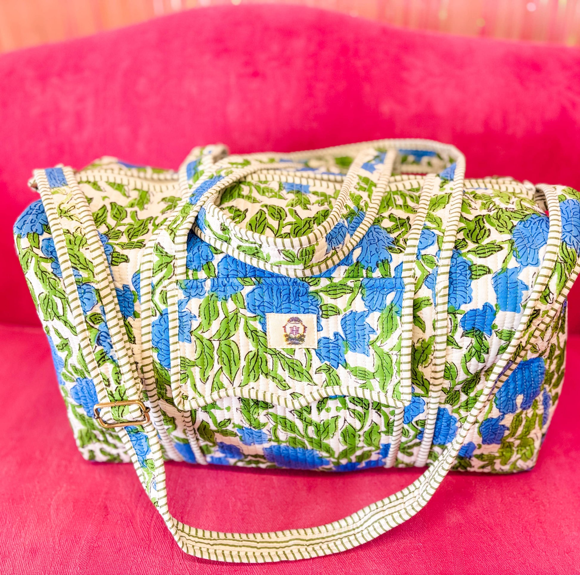 Heart of Grace - Charleston Large Scalloped Quilted Duffle Bag