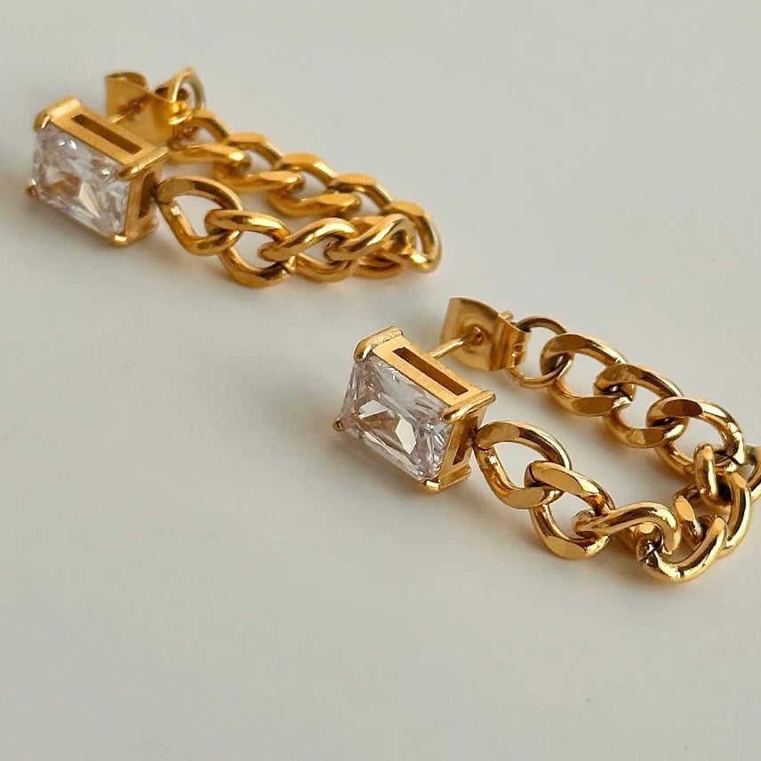 Chan Sutt Pearls - Diamond Chain Earrings