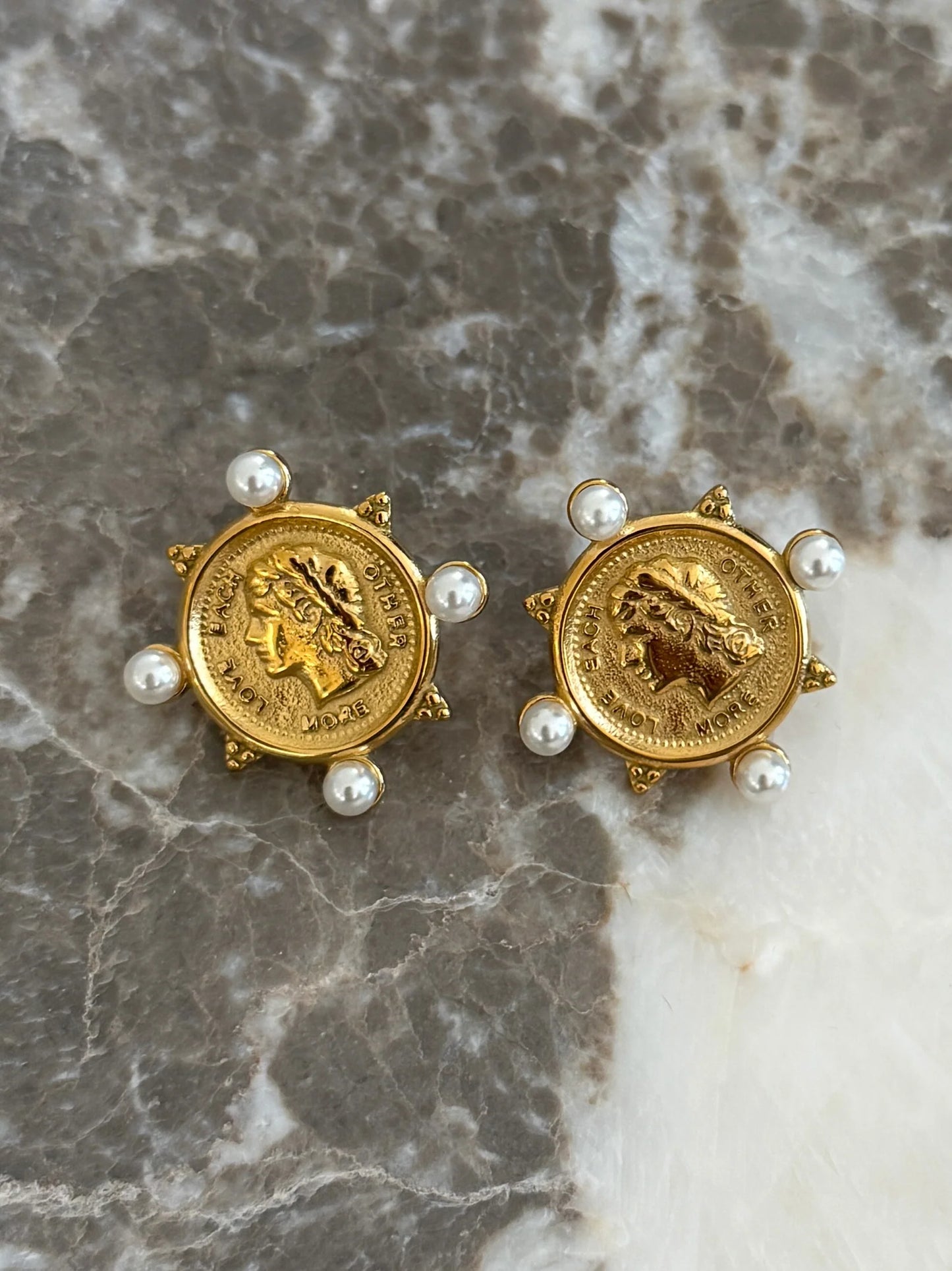 Chan Sutt Pearls - Pearl Coin Earrings