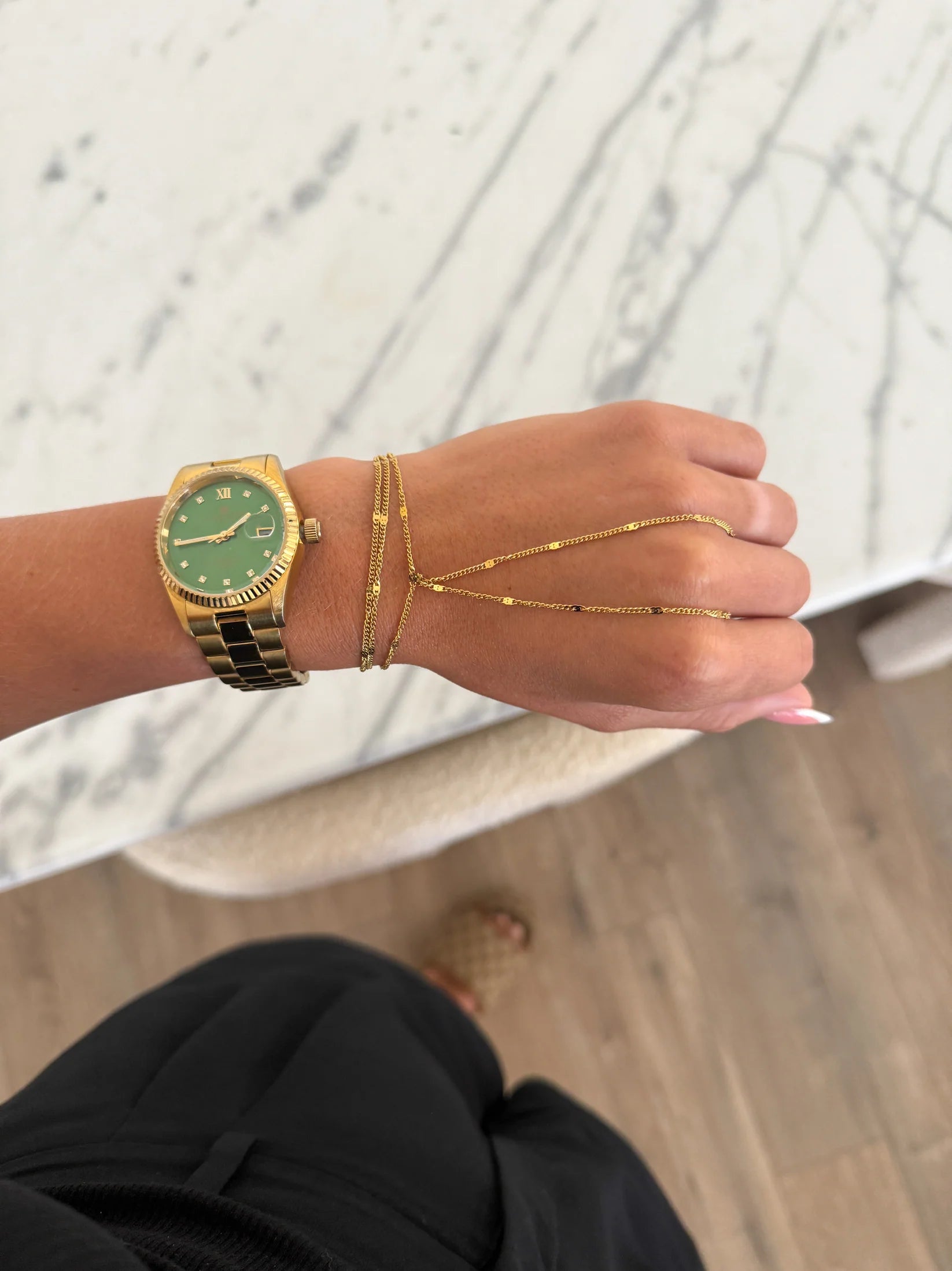 Chan Sutt Pearls - Shiny Hand Chain