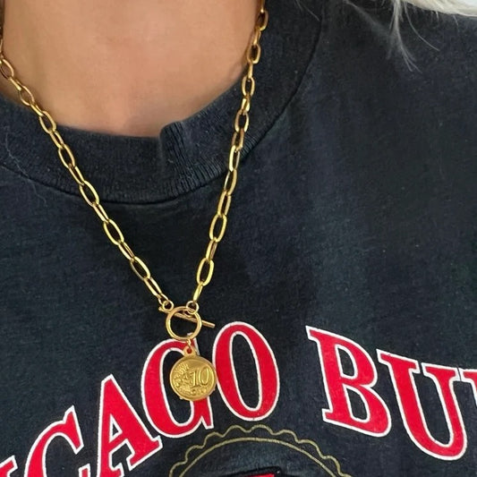 Chan Sutt Pearls Coin Necklace