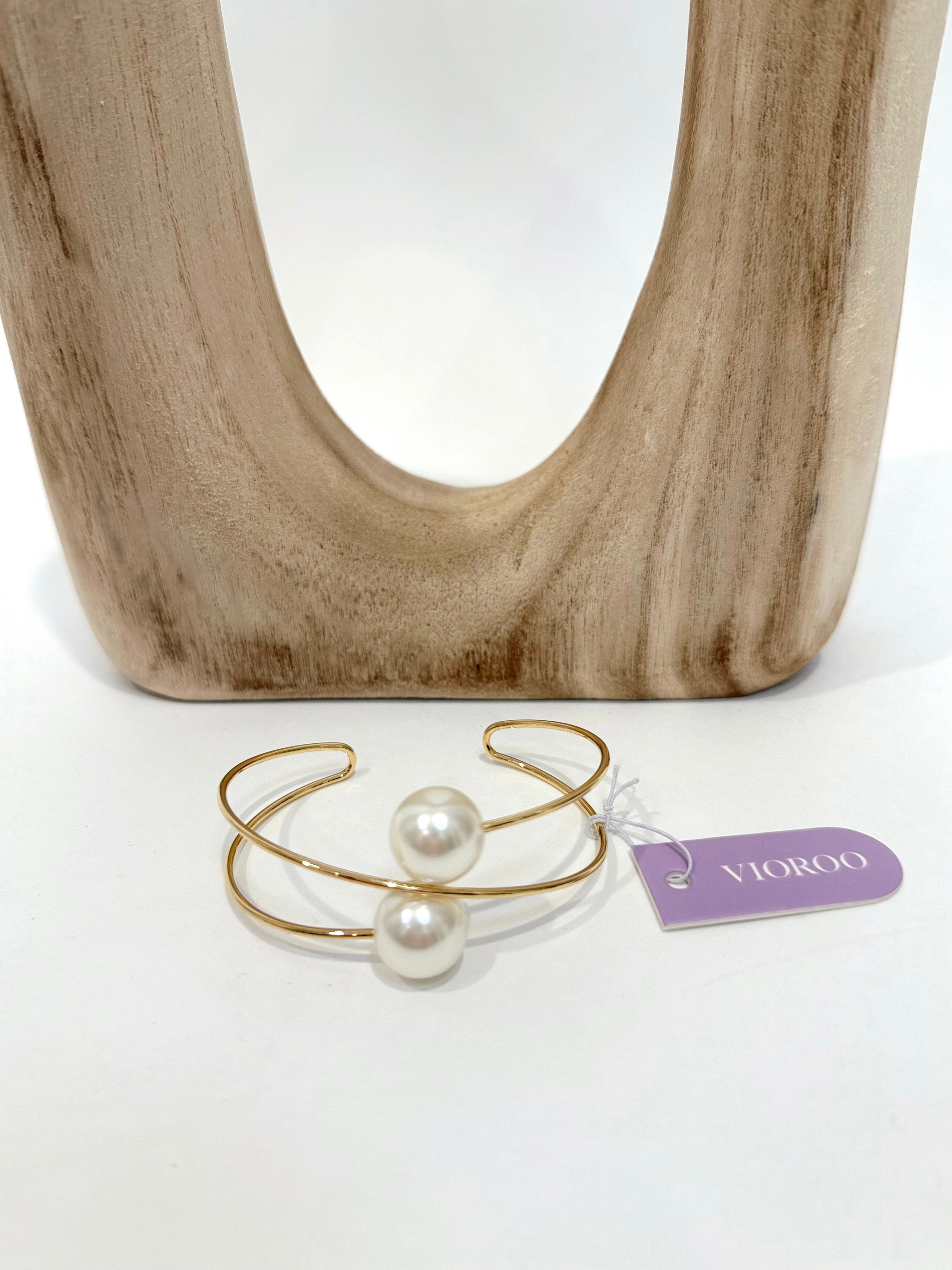 VIOROO Sugar & Shine Two Pearls Cuff Bracelet