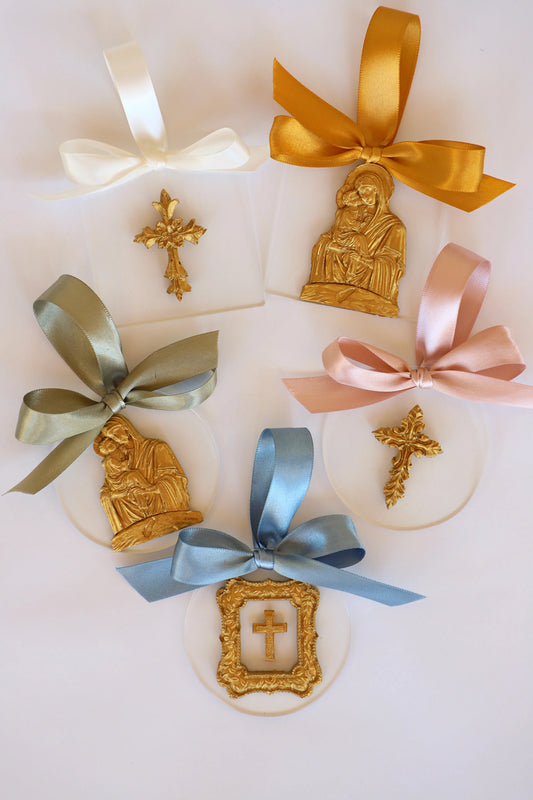 Designs by Grae - Mary & Jesus Intaglio Ornament