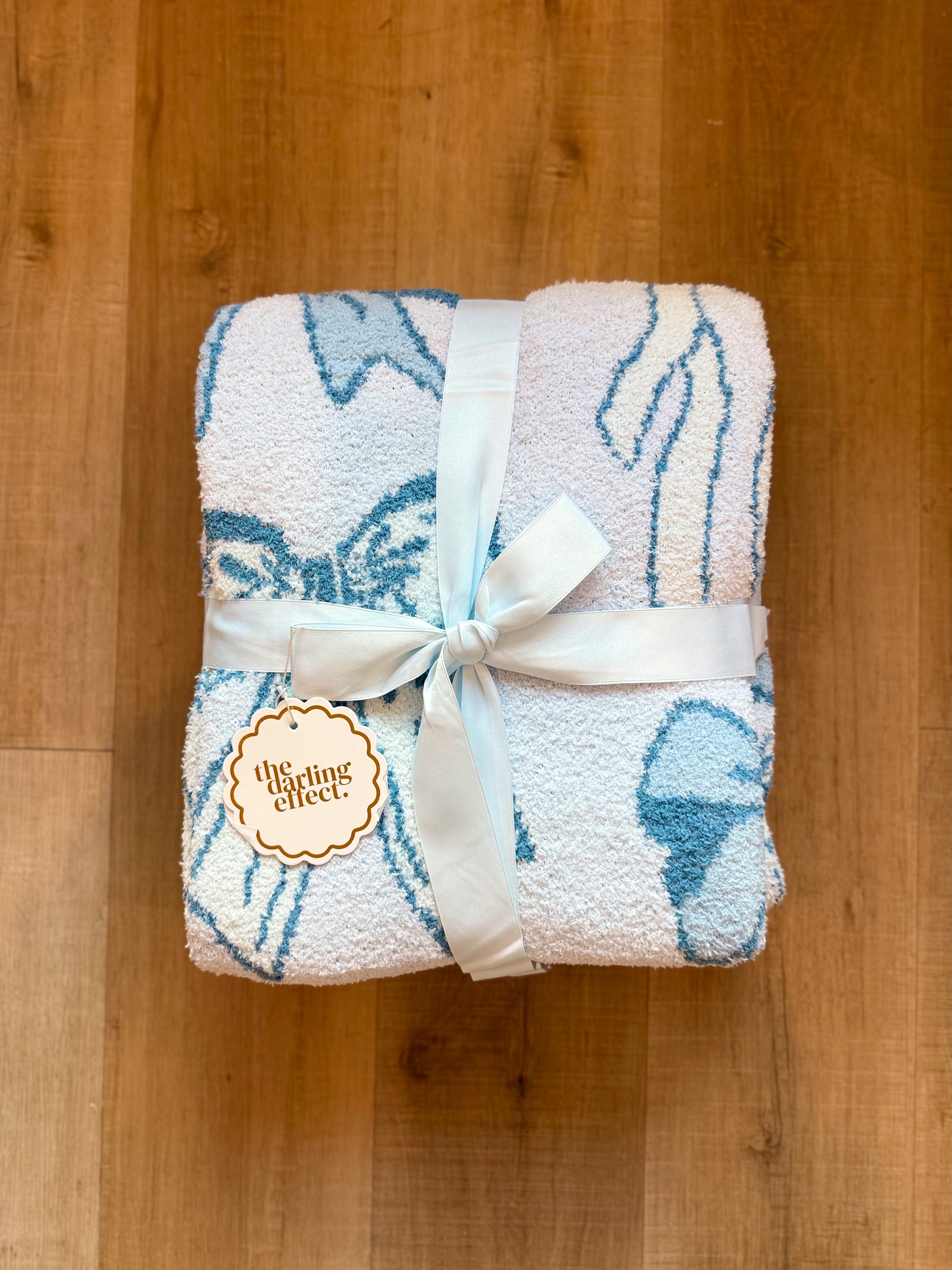 Blushing Bows Blue Blanket