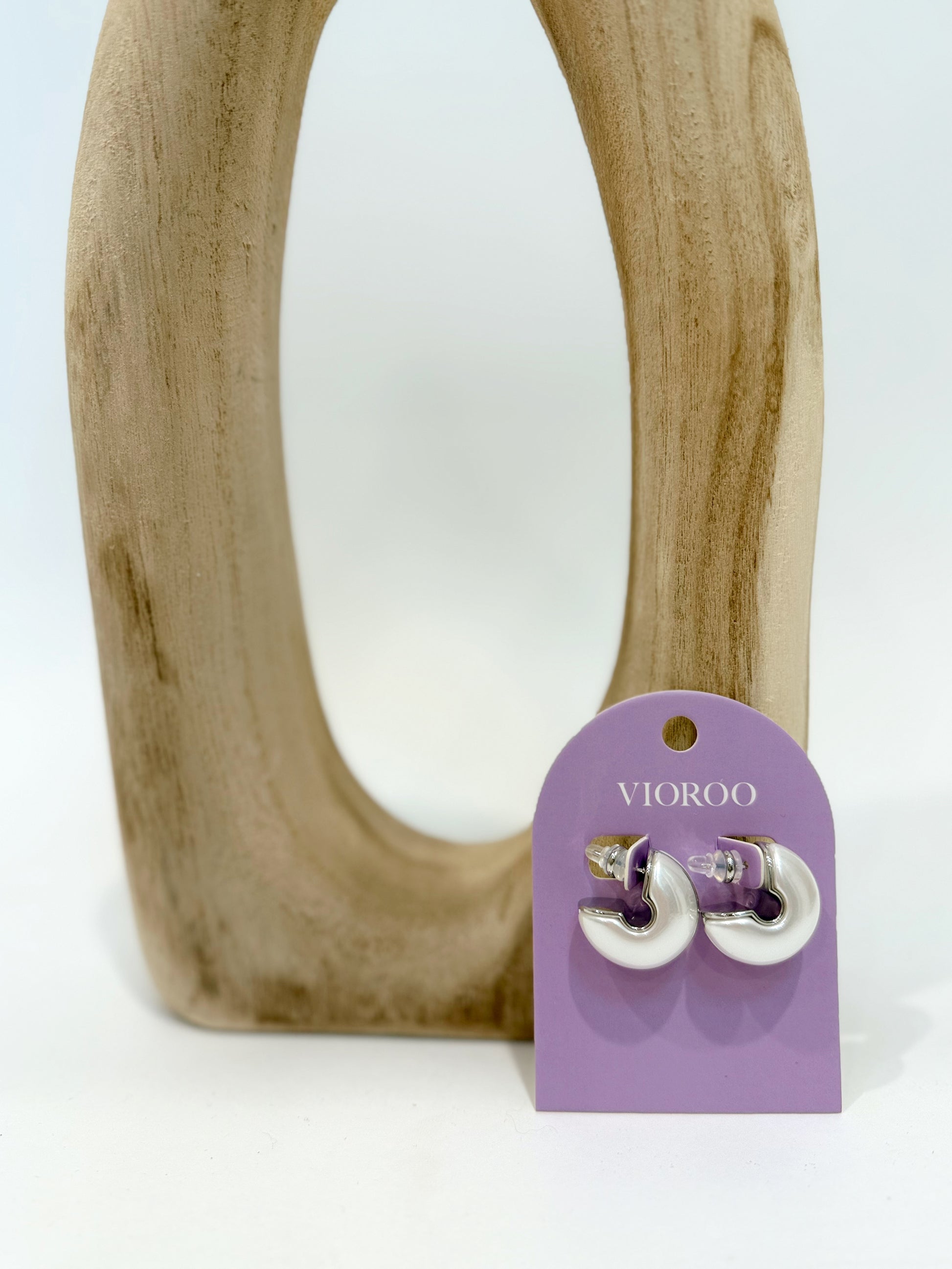 VIOROO The Waldorf Earring