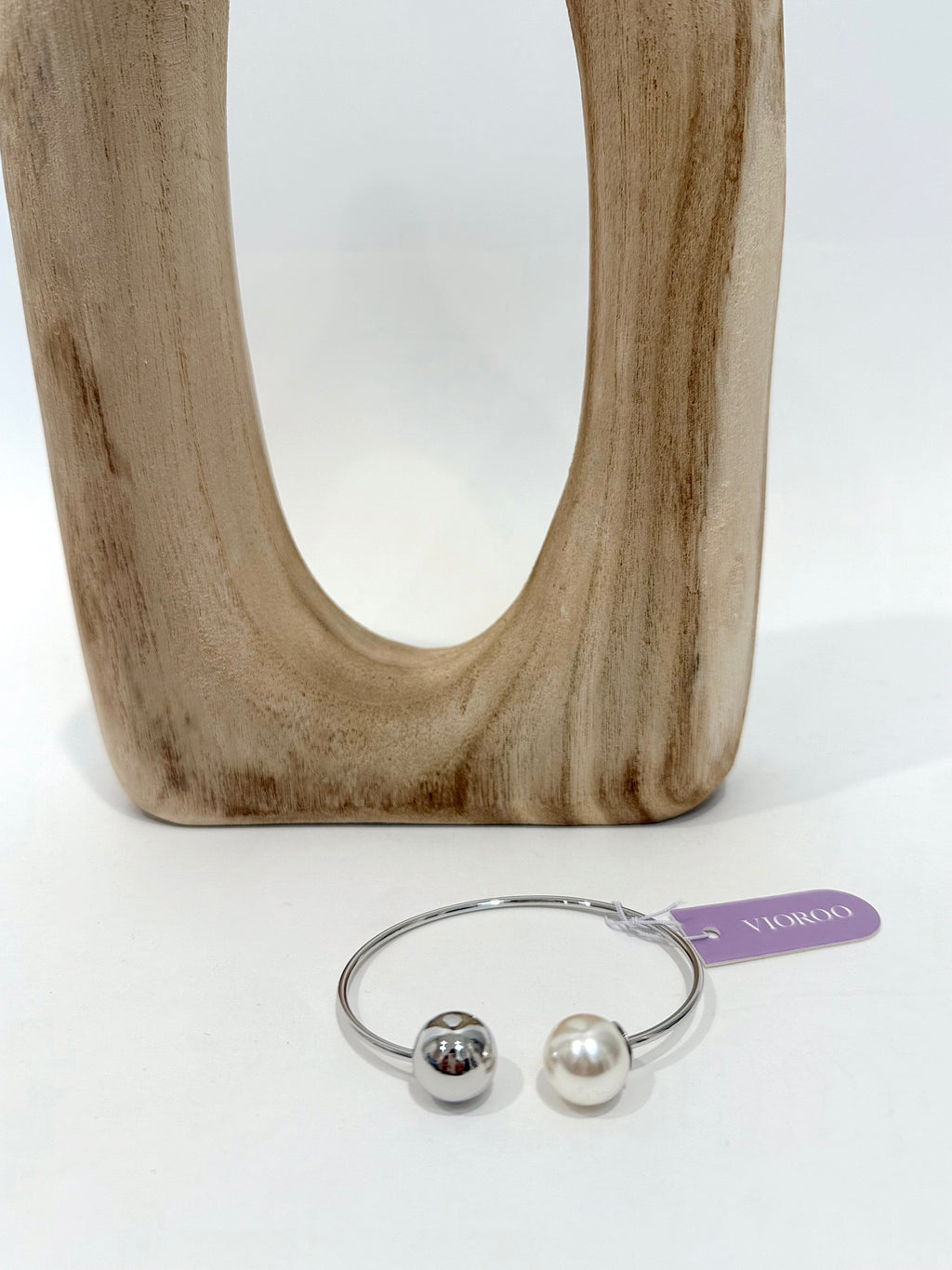 VIOROO Golden Grace Pearl Cuff Bracelet