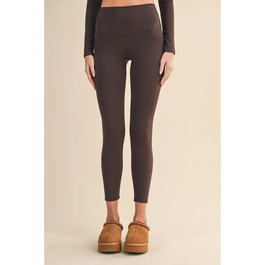 Beary Aligned Leggings