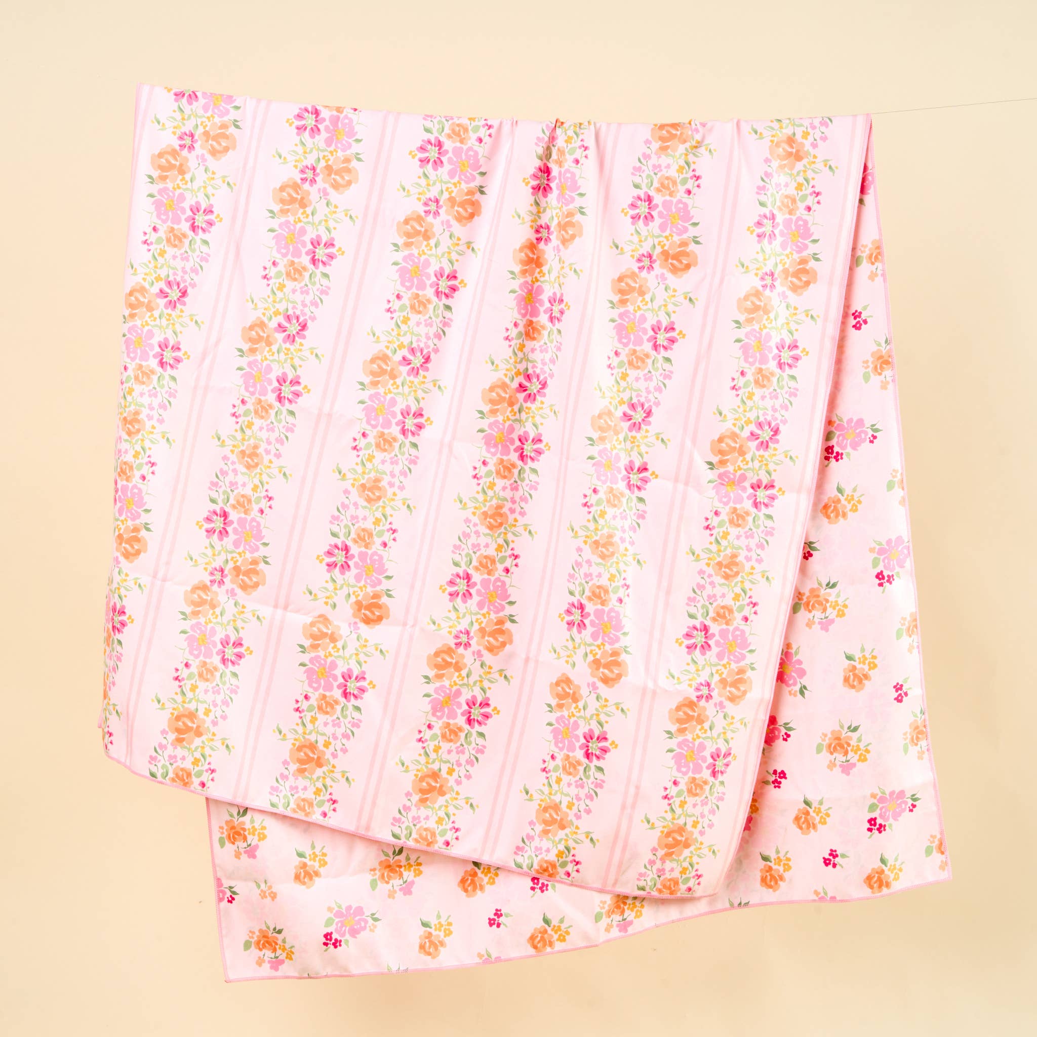 The Darling Effect - XL Quick-Dry Beach Towel-Petal Parade Pink