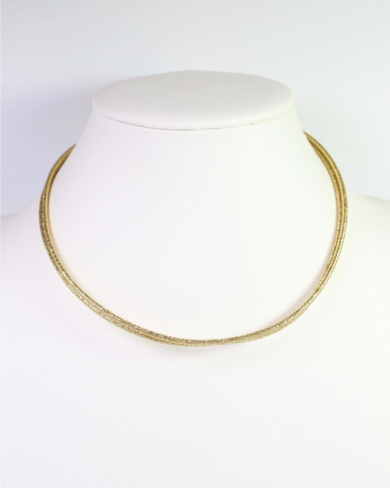 Dakota Magnetic Cord Necklace