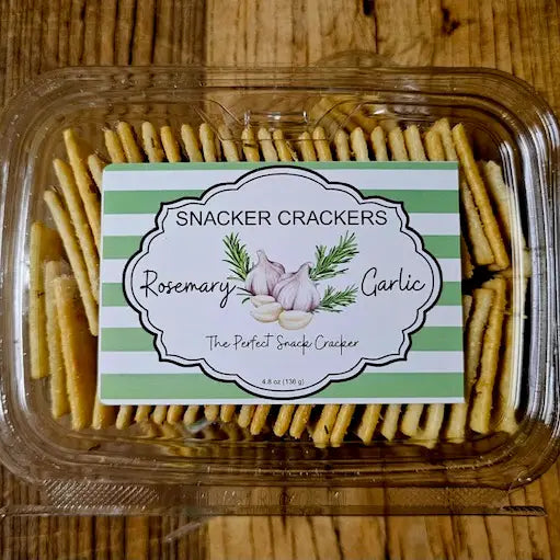SNACKER CRACKERS