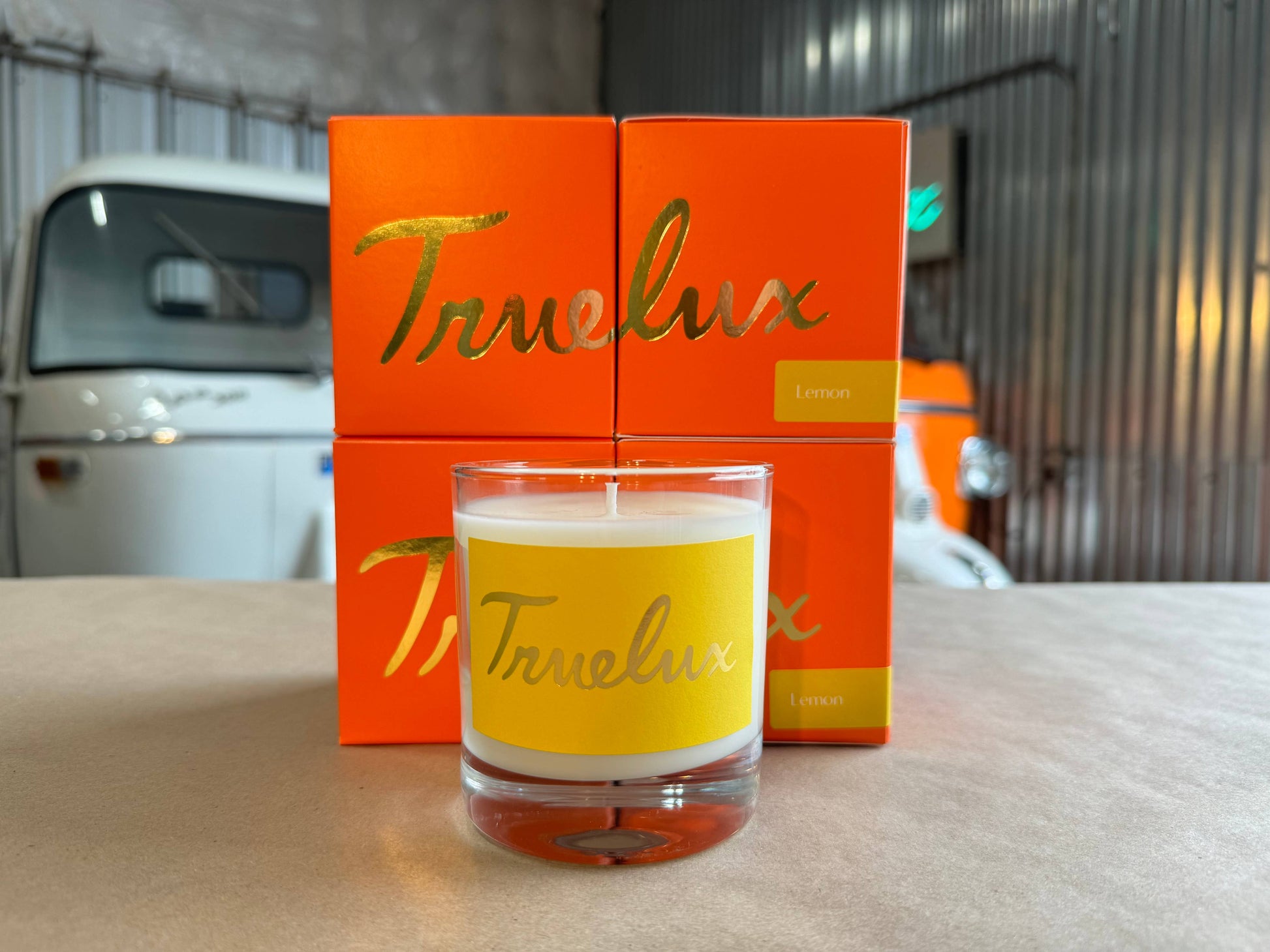Truelux - Lemon Lotion Candle