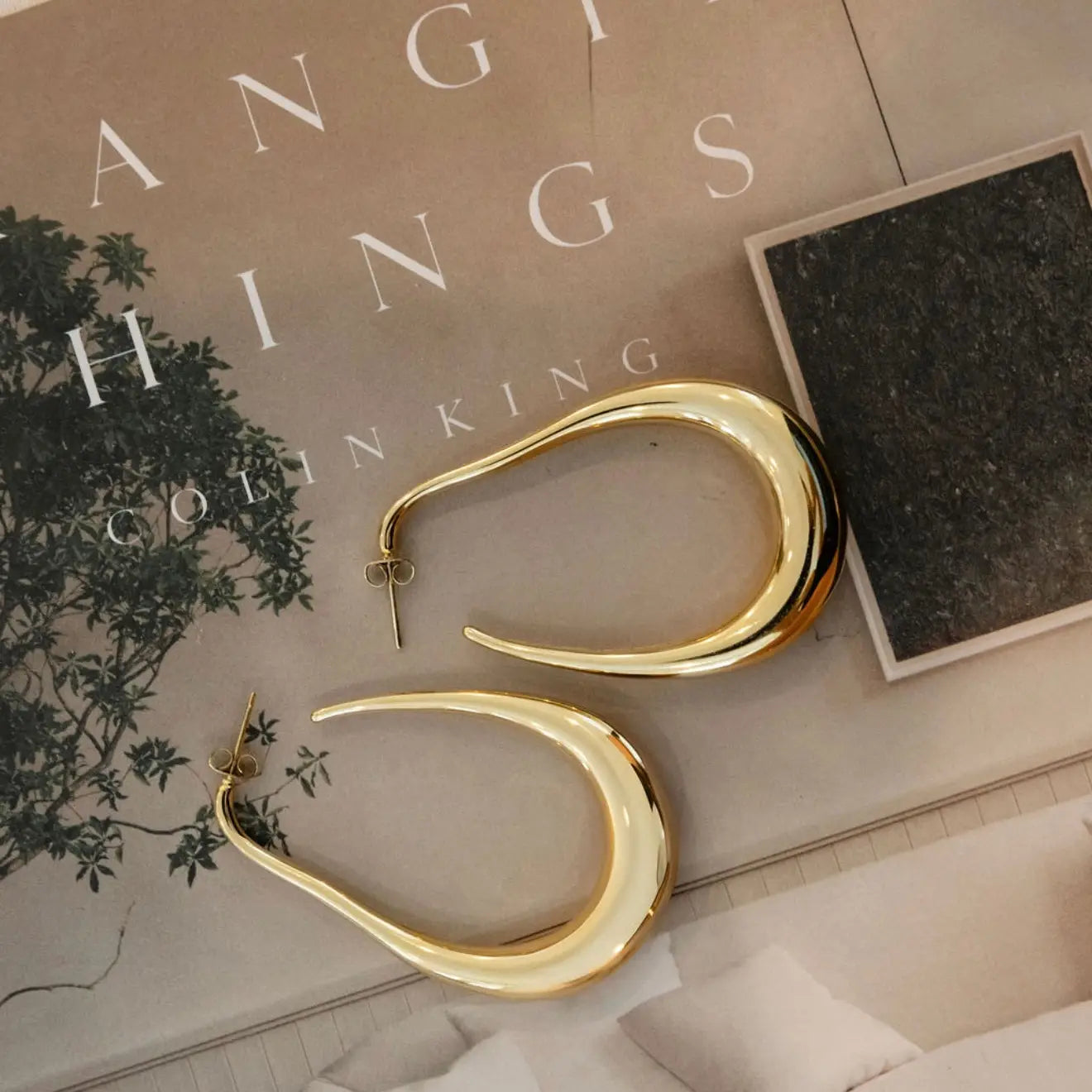 Chan Sutt Pearls - Sophie Earrings