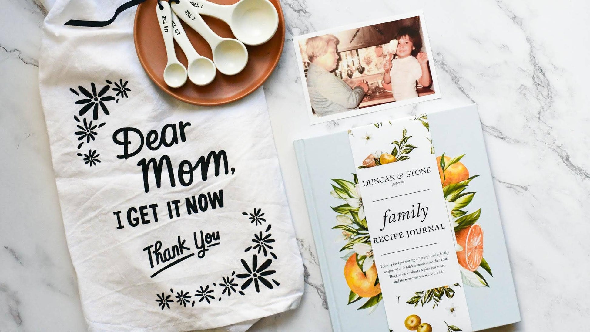 Duncan & Stone Paper Co. - Family Recipe Book & Keepsake Journal | Christmas Gift
