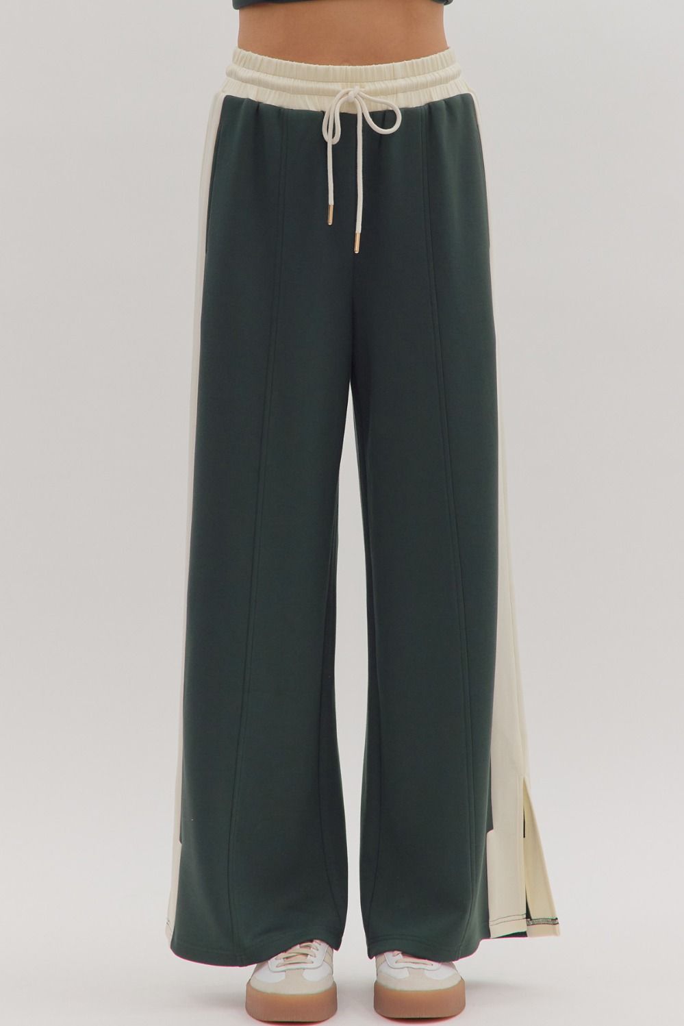 Pine Grove Relaxed Lounge Set