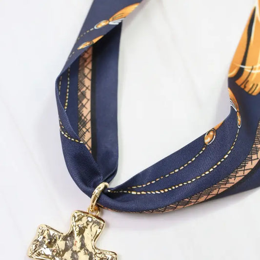 Caroline Hill - Hilda Hammered Scarf Charm